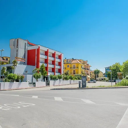 Del Cavaliere Hotel 3*